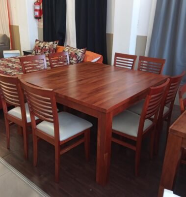 Mesa de ALGARROBO FLINGER 140X140